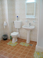 imagine 5 in Apartament AP17